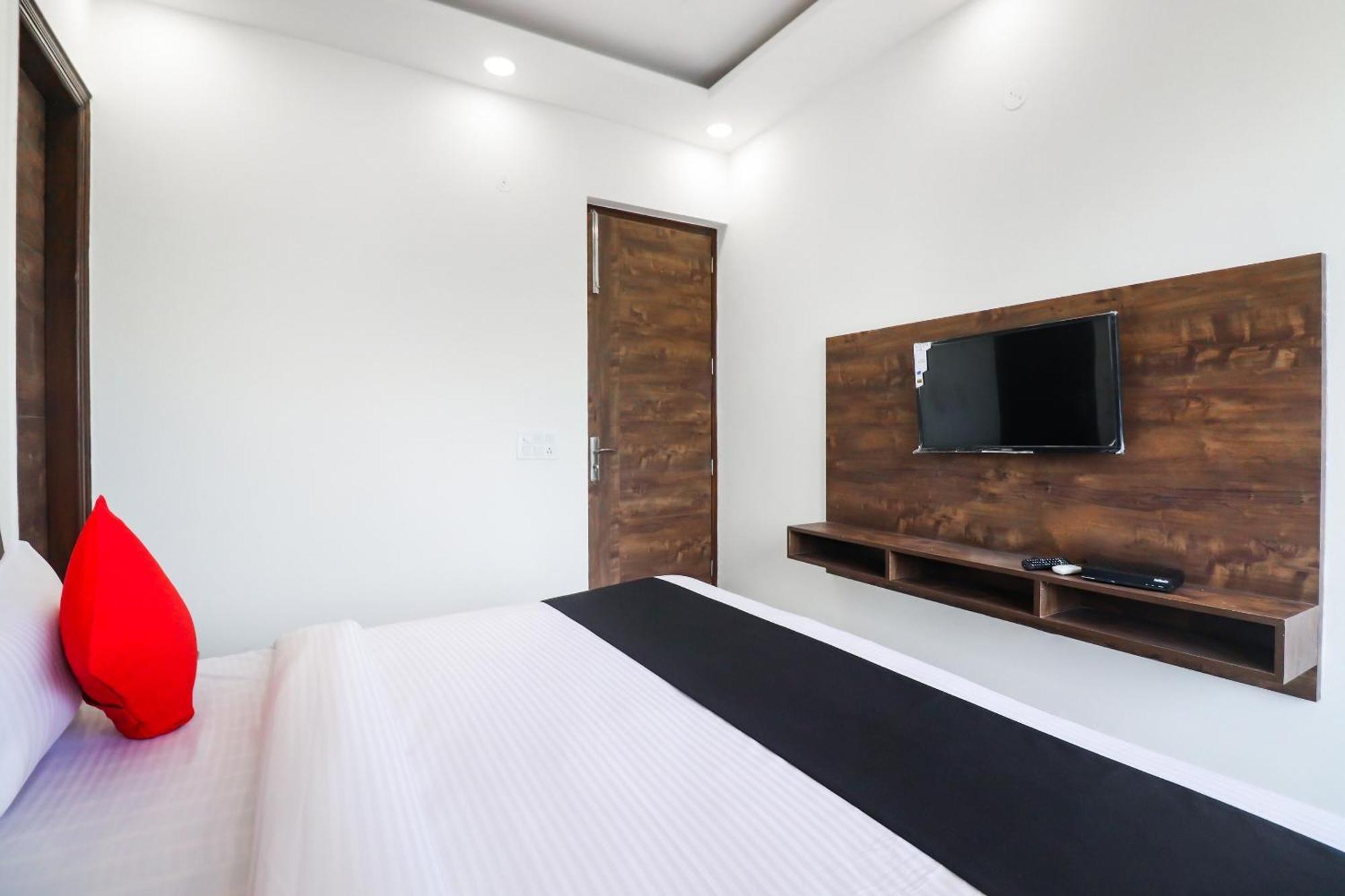 Collection O Green Leaf Residency Gurgaon Exterior foto